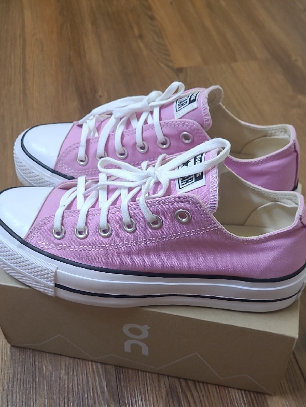 Converse Pink & White Low Top Sneakers - Picture 3 of 16